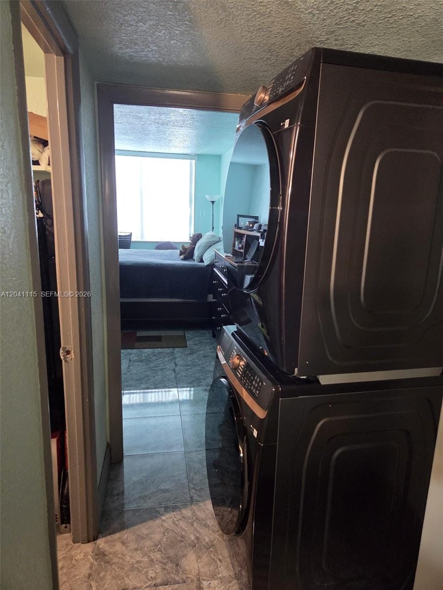 496 NW 165th St Road D-214 — photo 11
