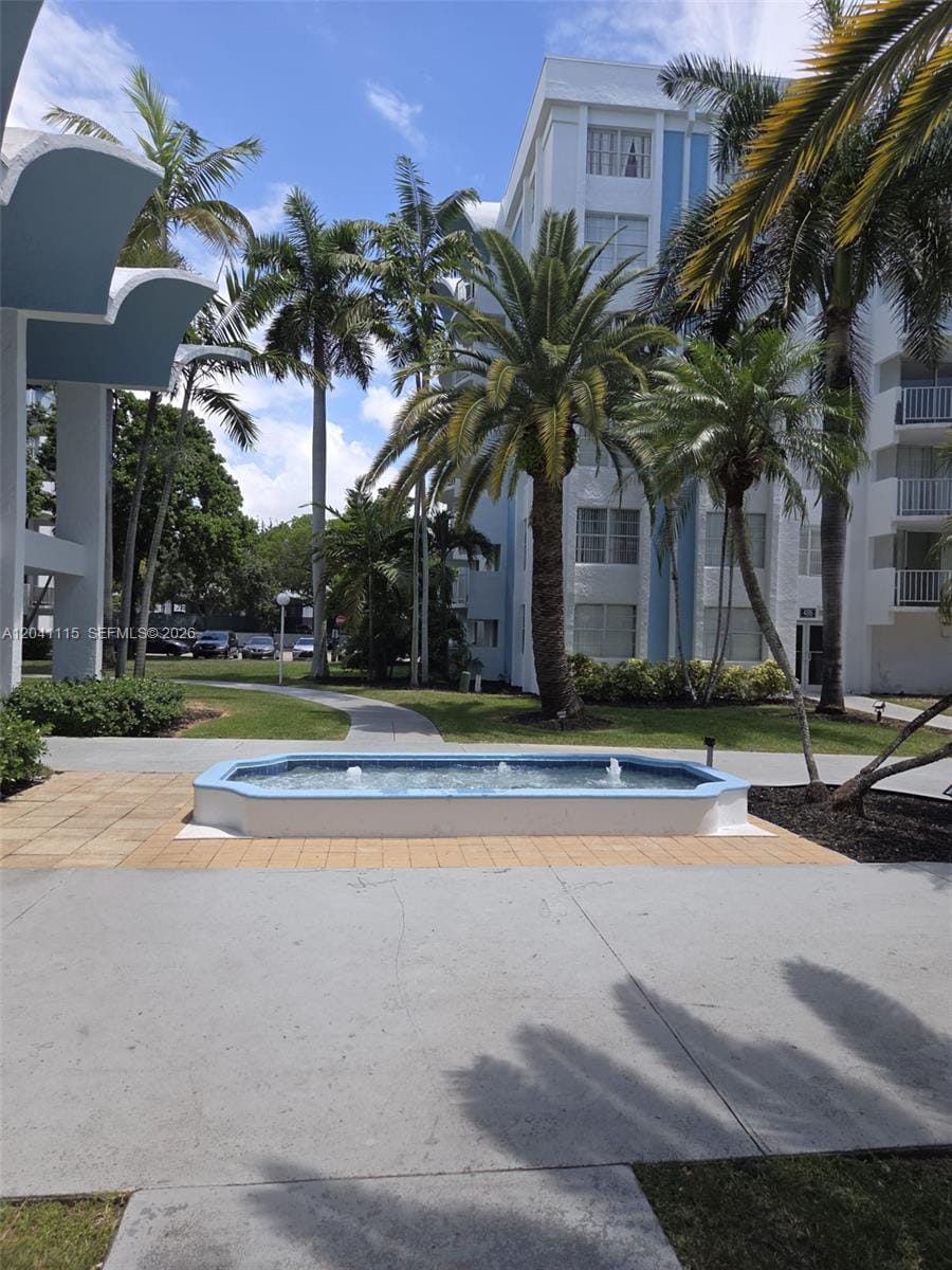 496 NW 165th St Road D-214, Miami, FL 33169 photo 20