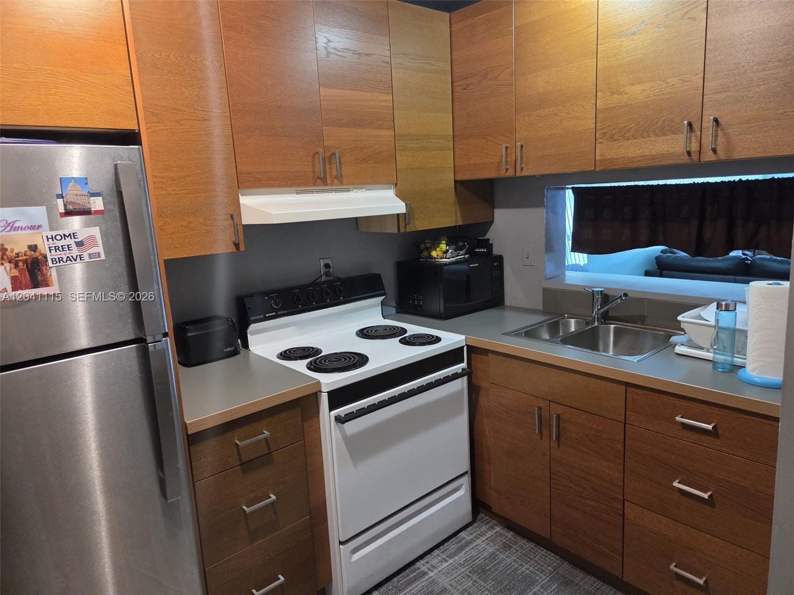 496 NW 165th St Road D-214 — photo 9
