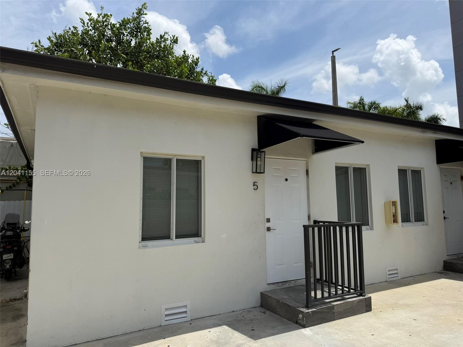 111 SW 11 Avenue 5, Miami, FL 33130, Miami