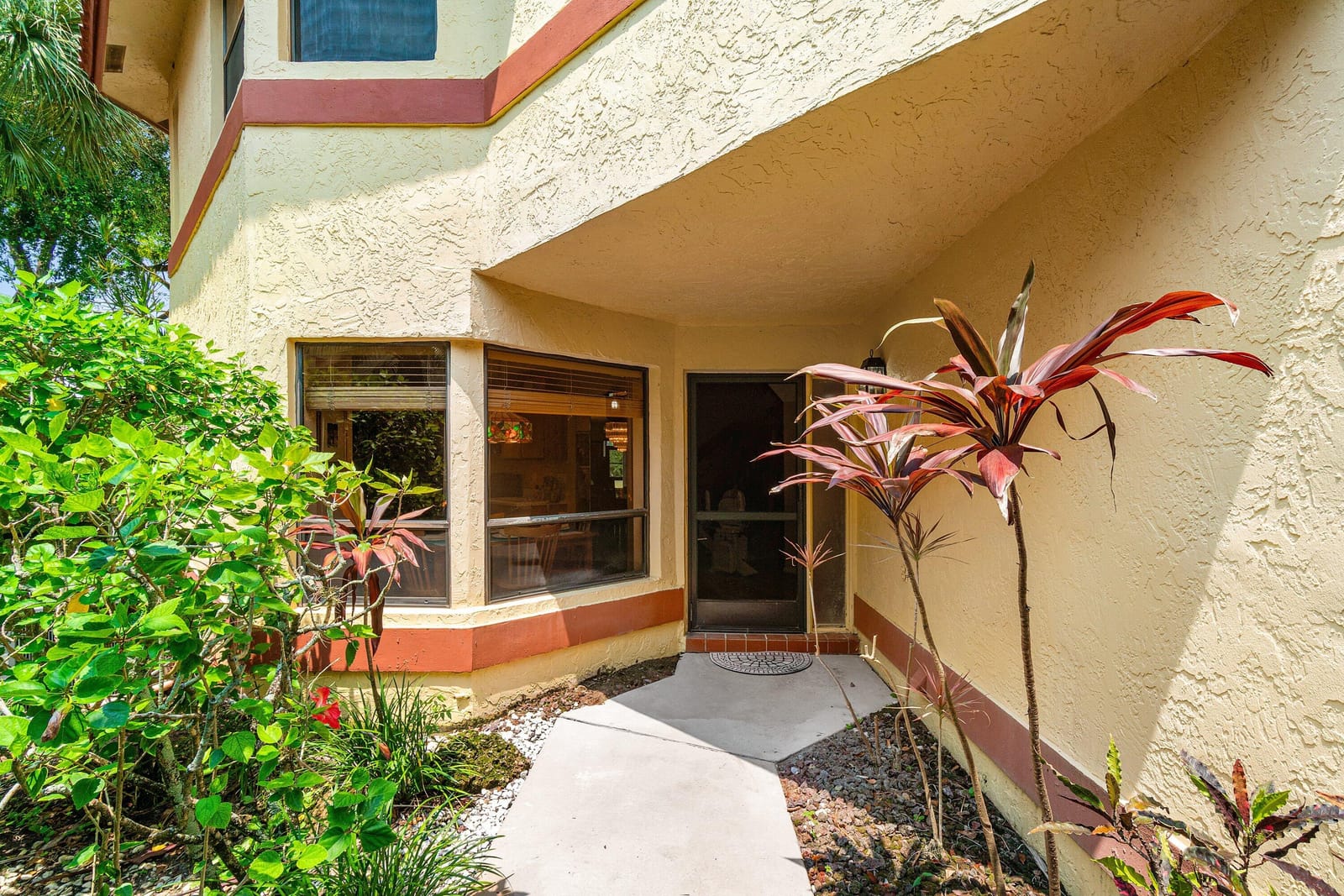5355 10th Fairway Drive 1, Delray Beach, FL 33484 photo 2