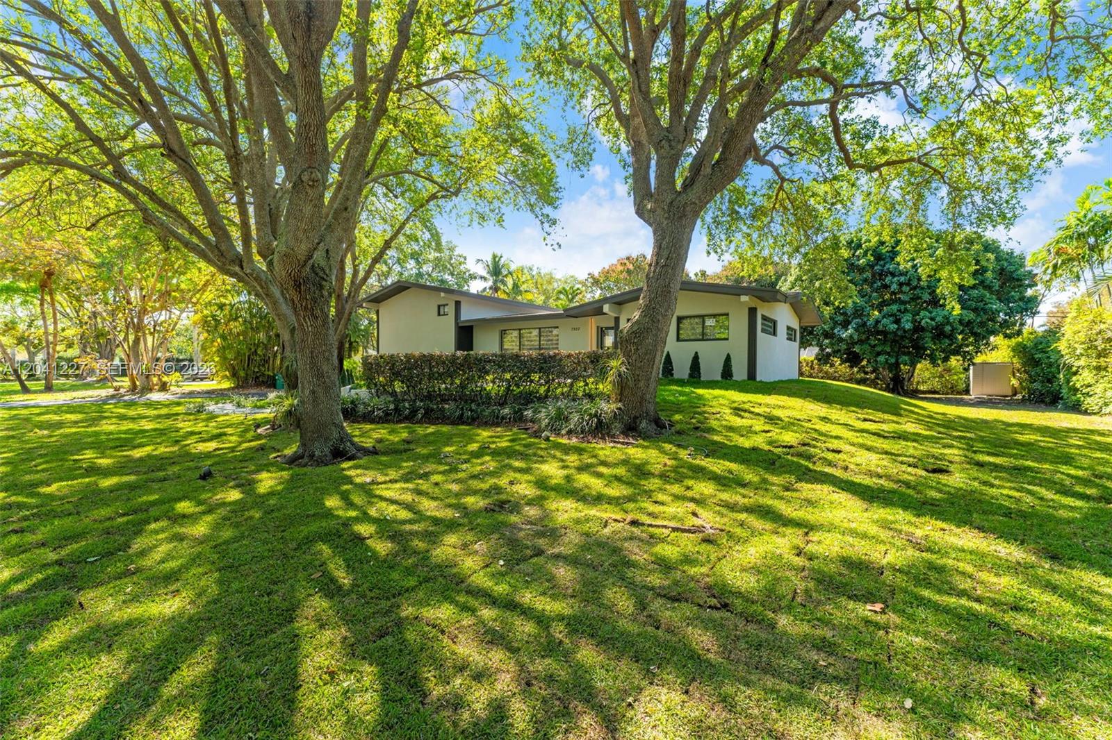 7920 SW 132nd Street 0, Pinecrest, FL 33156, Pinecrest