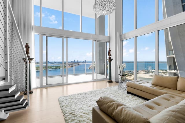 1040 Biscayne Boulevard 3101, Ten Museum Pk Residential, Miami, FL