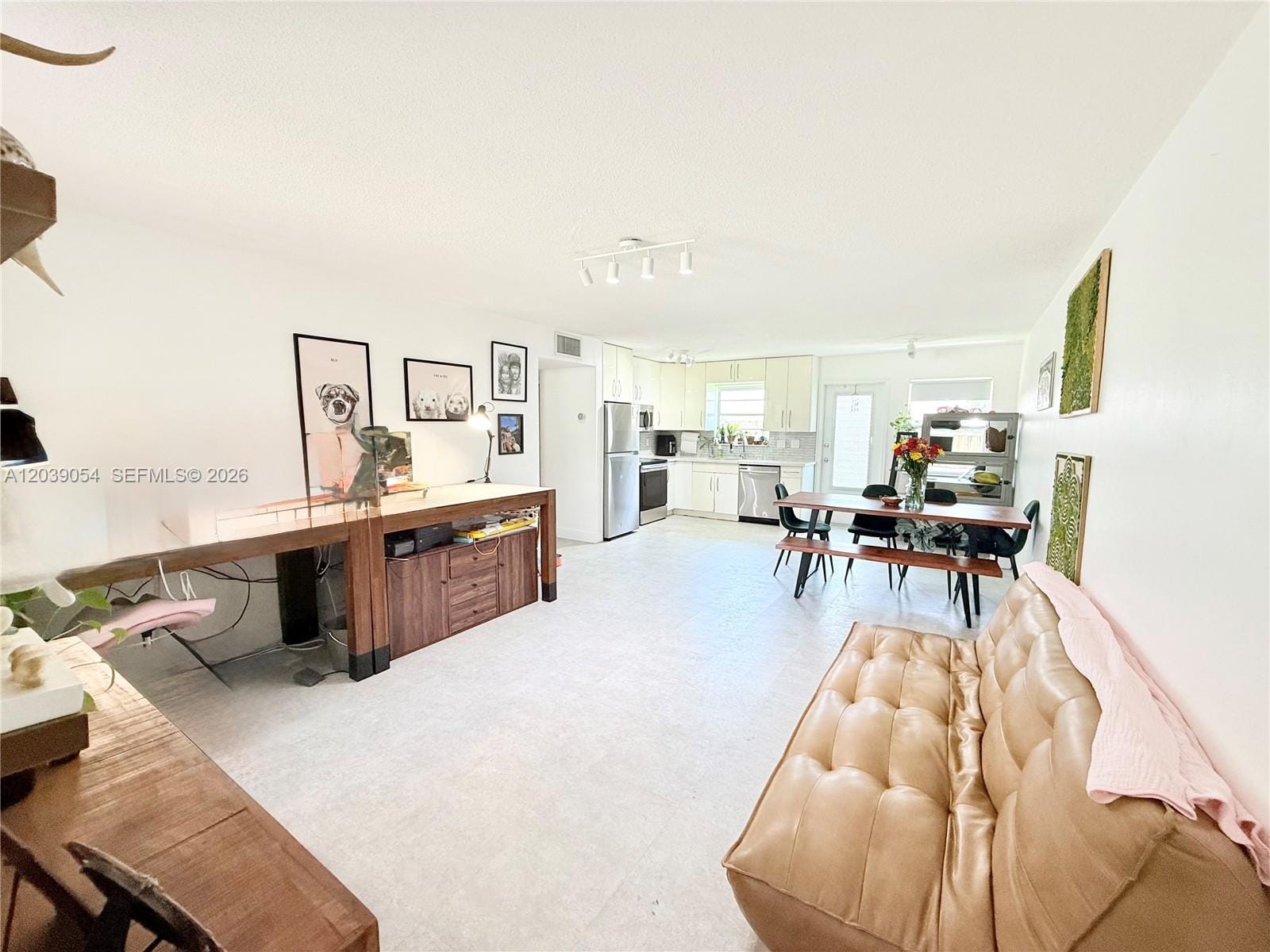 1722 Mayo Street 105 — photo 5