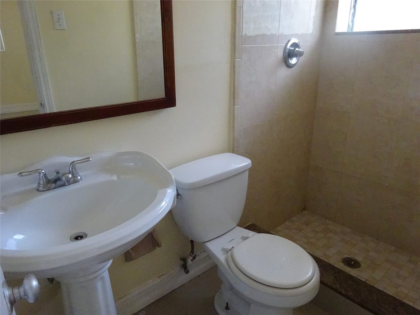 740 E Evanston Circle E — photo 4