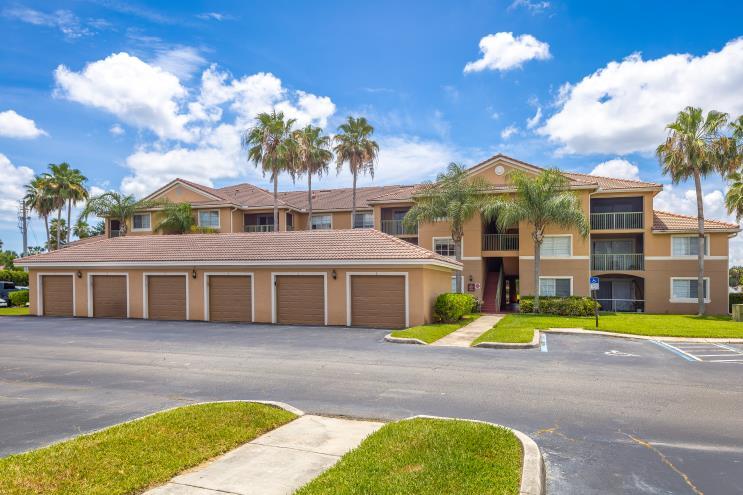3721 NW Mediterranean Lane 8-304, Jensen Beach, FL 34957, Jensen Beach