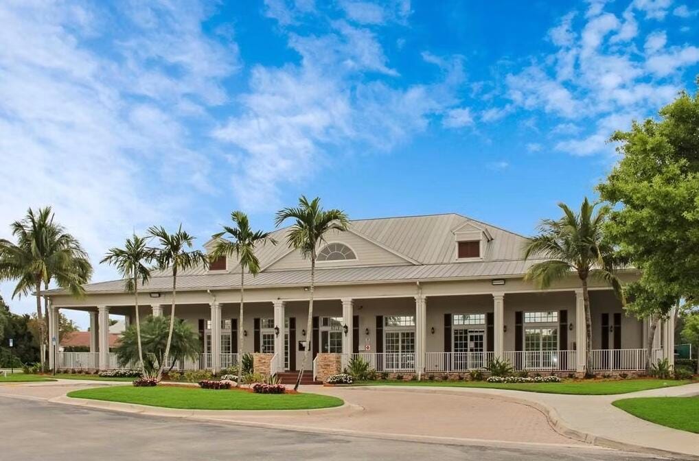 127 Palm Beach Plantation Boulevard, West Palm Beach, FL 33411 photo 30