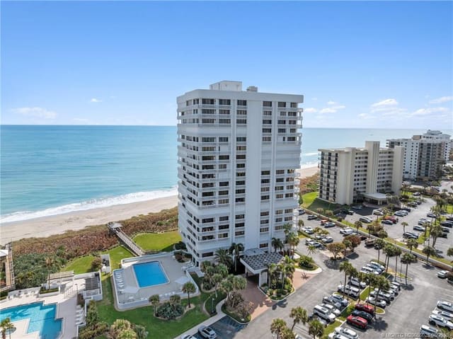 9960 S Ocean Drive 302, Miramar Ii, Jensen Beach, FL