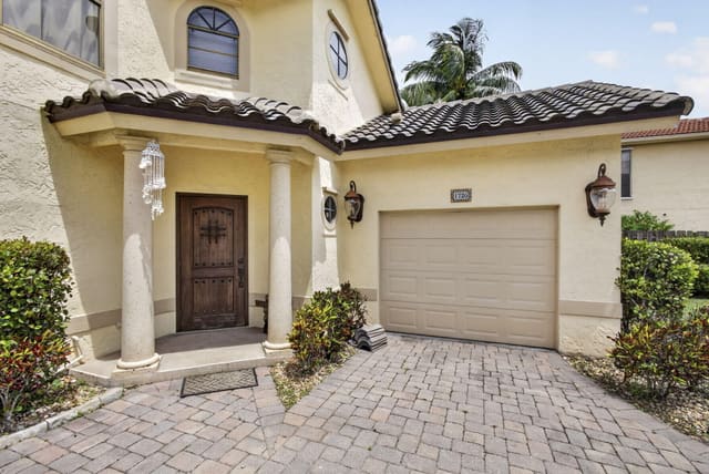 1726 SHORESIDE Circle, Wellington, FL 33414