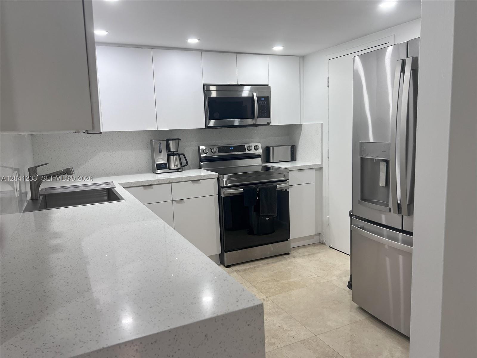 800 West Avenue 635, Miami Beach, FL 33139 photo 3