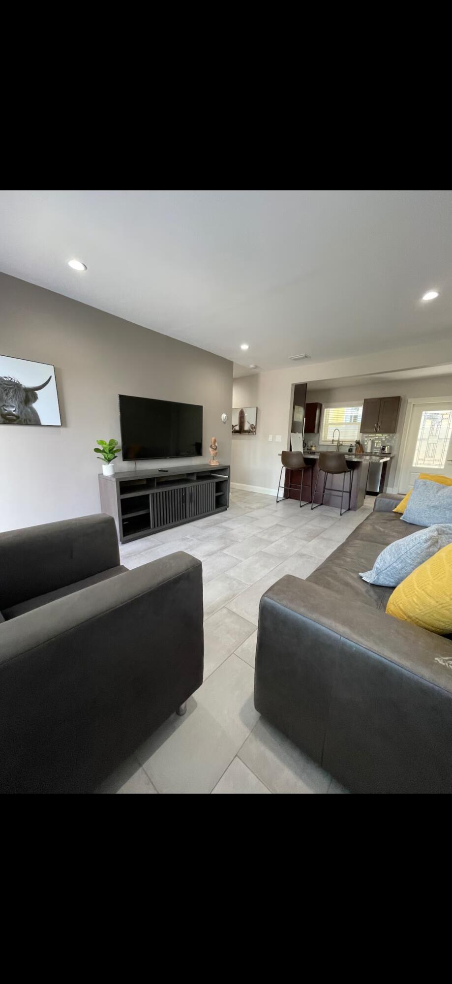 400 SW 12th 1-2, Fort Lauderdale, FL 33315, Fort Lauderdale