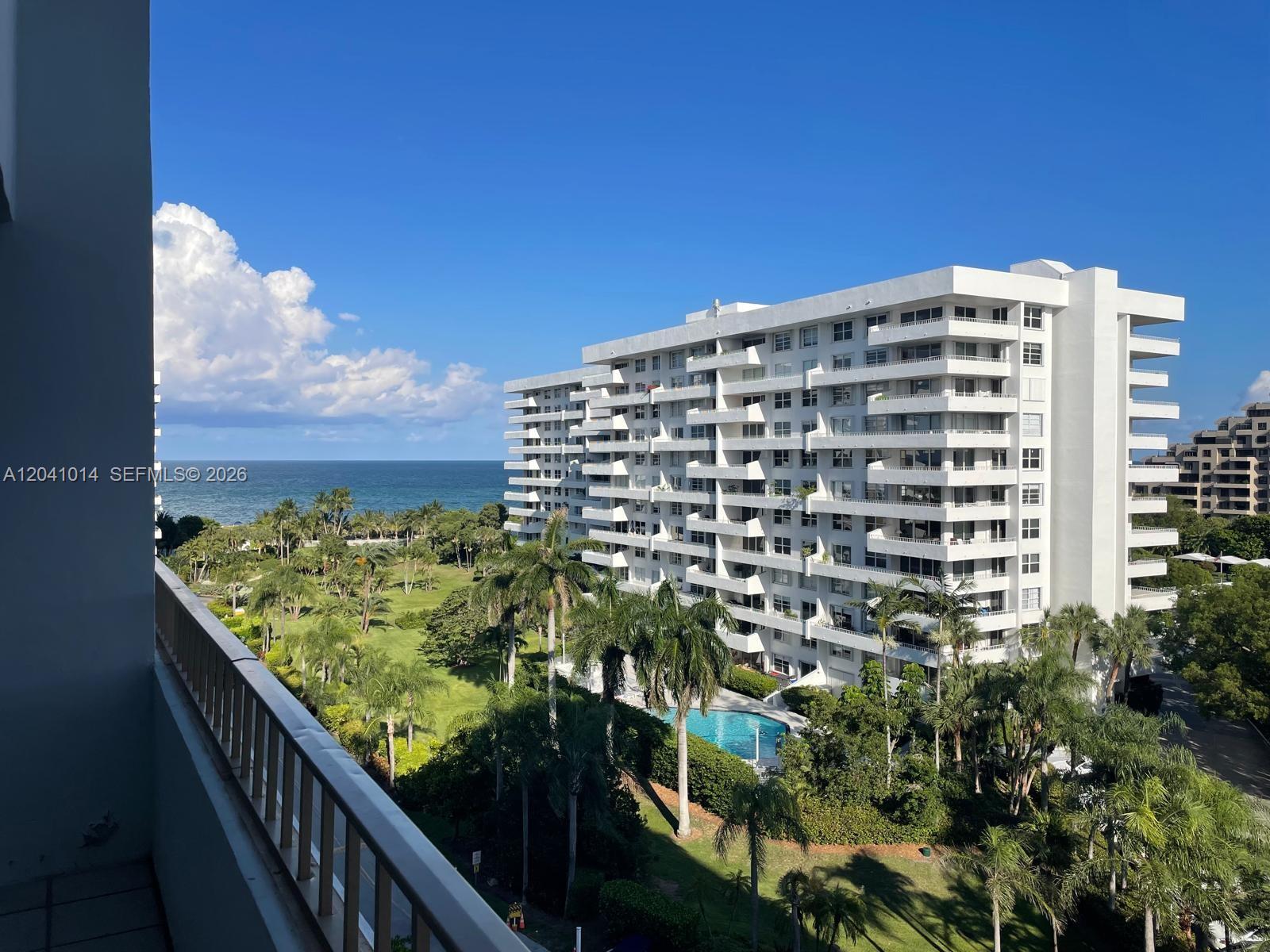 155 Ocean Lane Drive 811, Key Biscayne, FL 33149, Key Biscayne