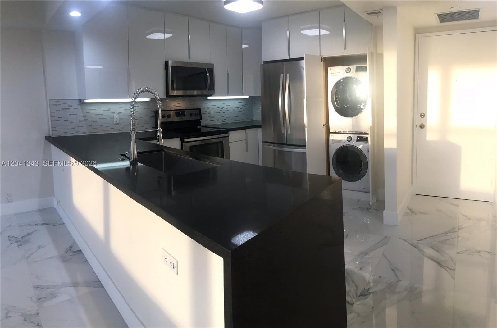1901 Brickell Avenue B2003, Miami, FL 33129, Miami