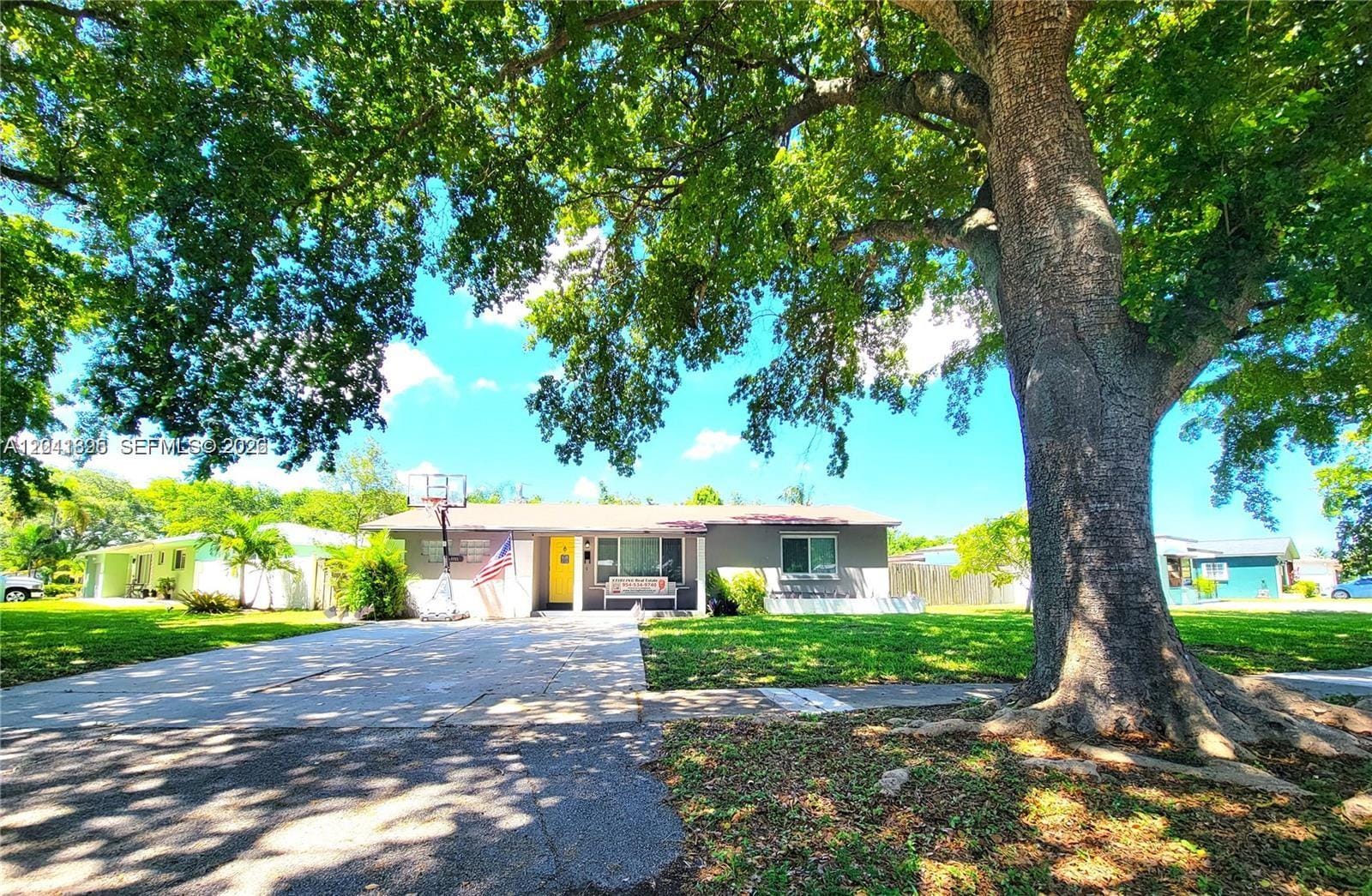 5721 Jefferson Street — photo 3
