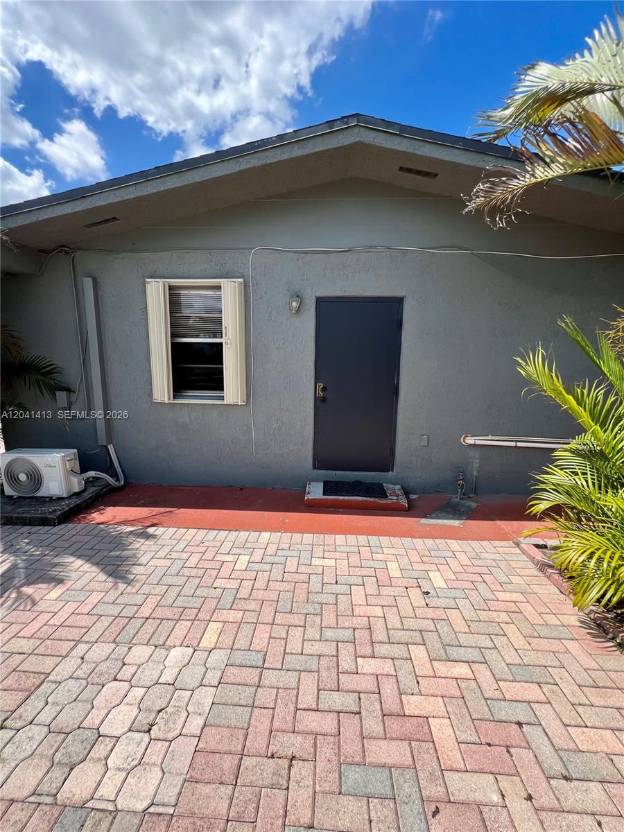 5410 W 7th Avenue 1, Hialeah, FL 33012, Hialeah