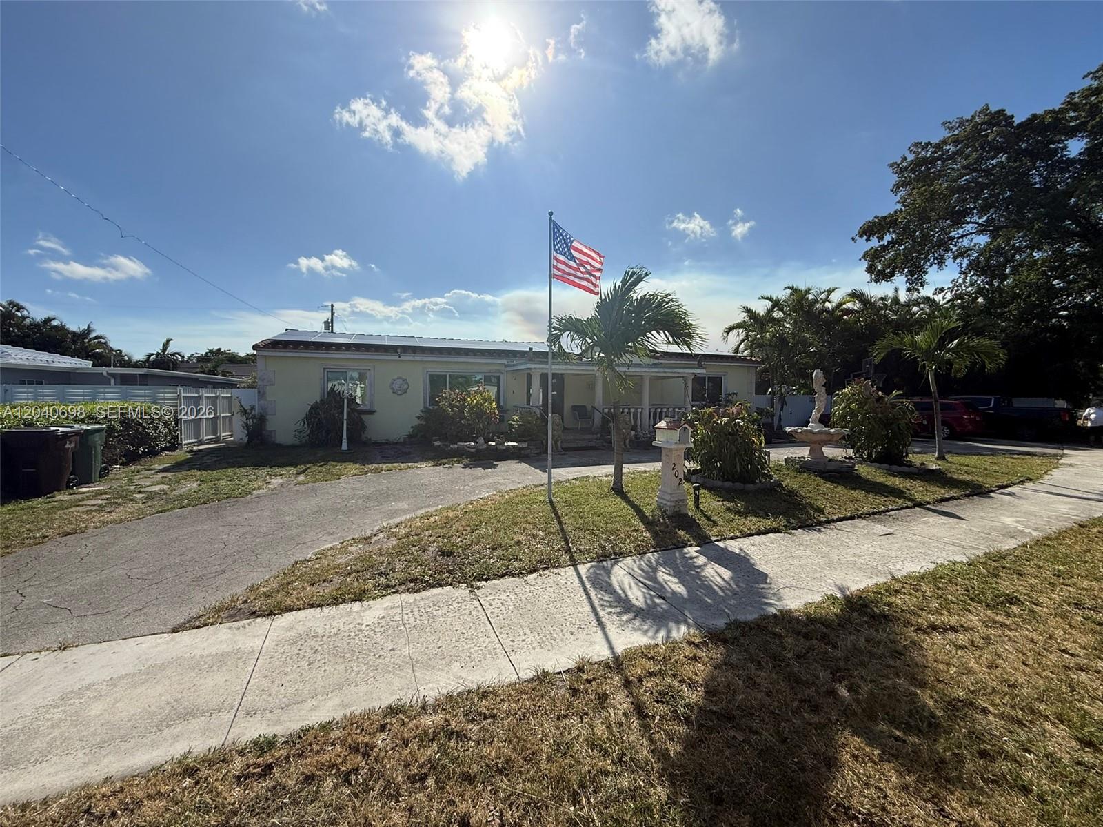 202 To To Lo Chee Drive, Hialeah, FL 33010, Hialeah