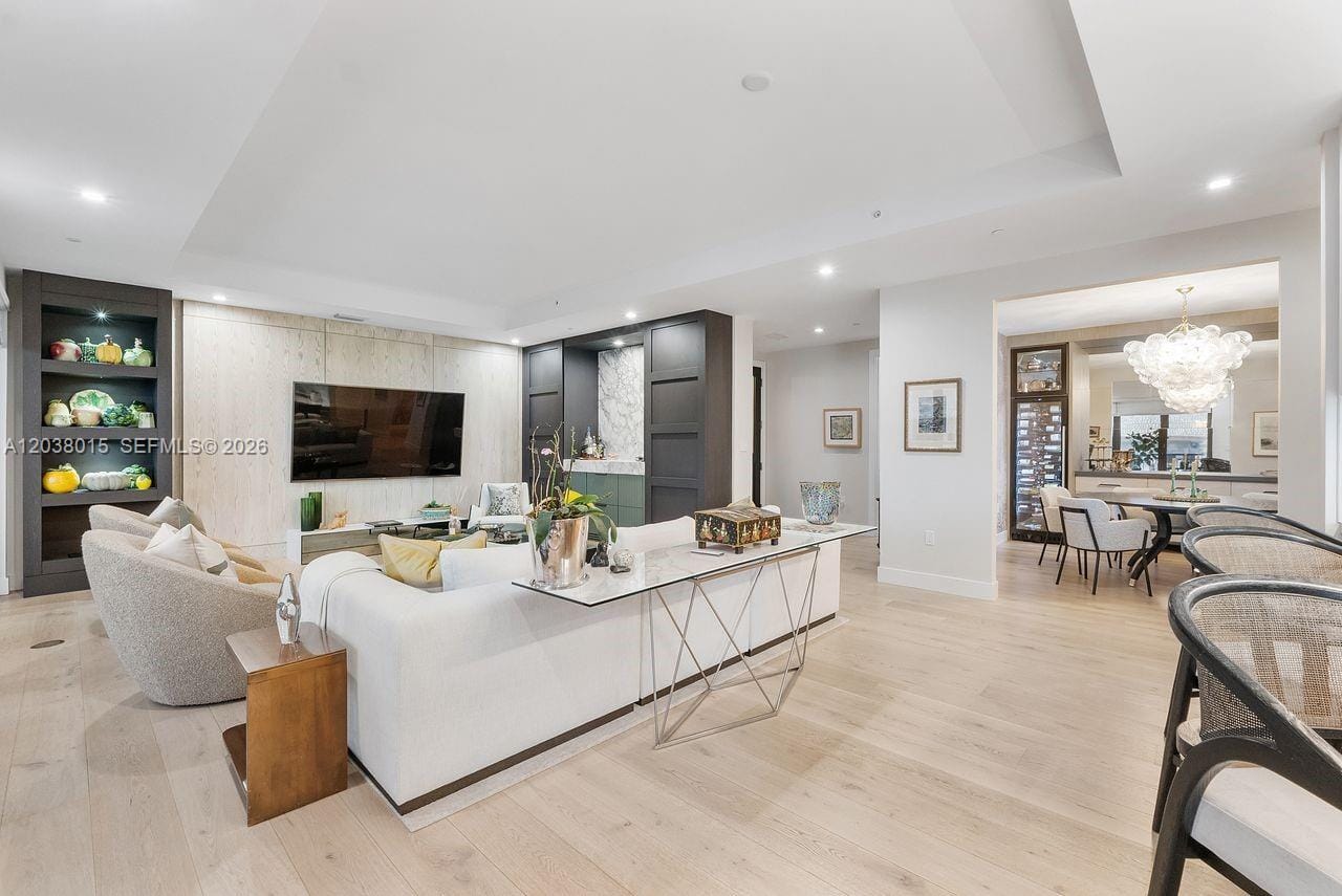 718 Valencia Avenue 403 — photo 10