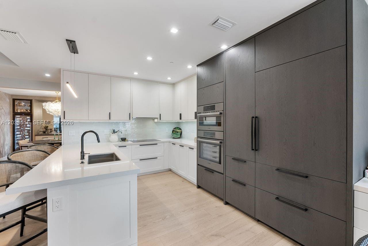 718 Valencia Avenue 403, Coral Gables, FL 33134 photo 13
