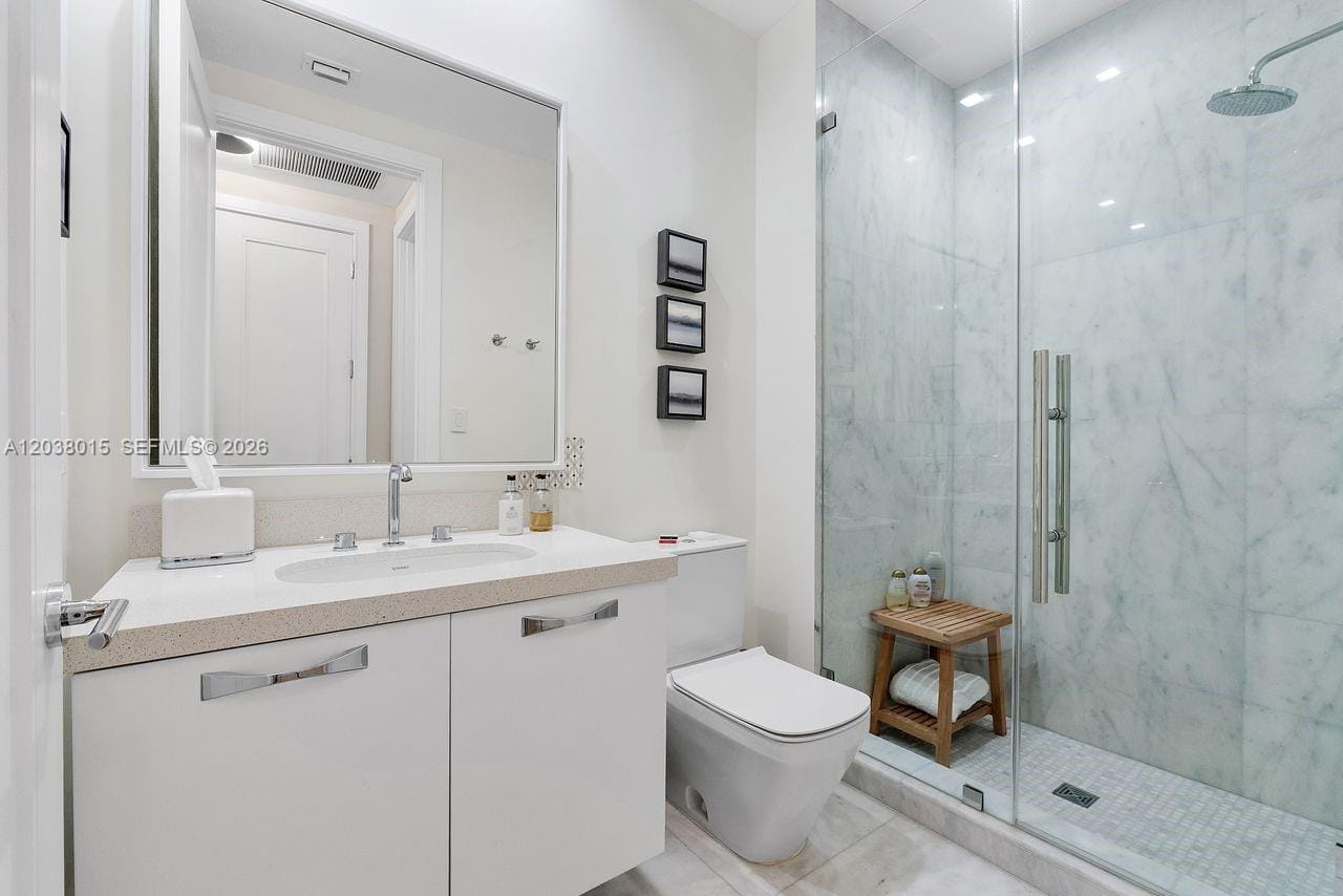 718 Valencia Avenue 403, Coral Gables, FL 33134 photo 20