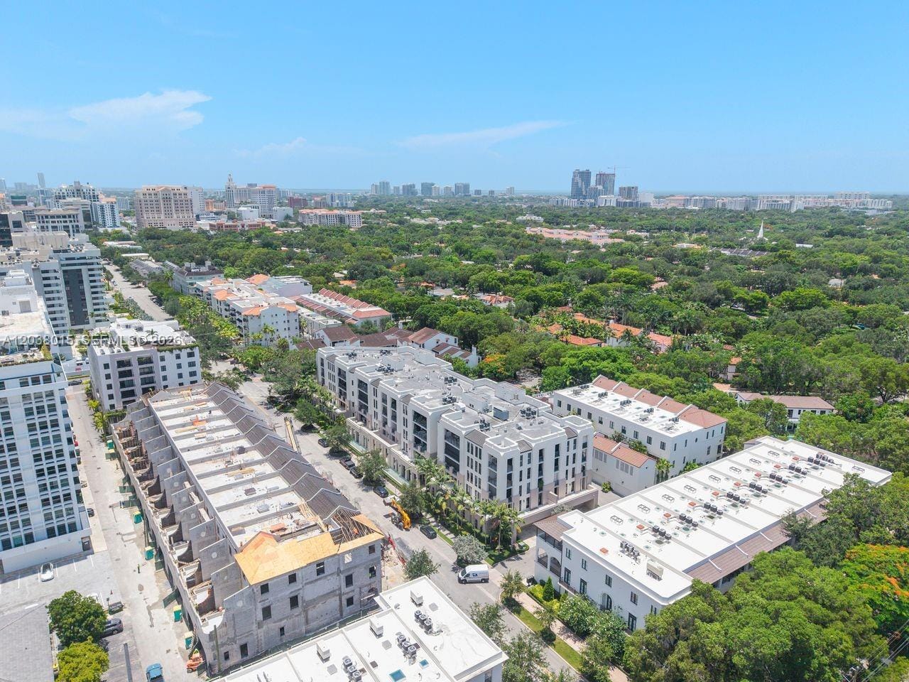 718 Valencia Avenue 403 — photo 4