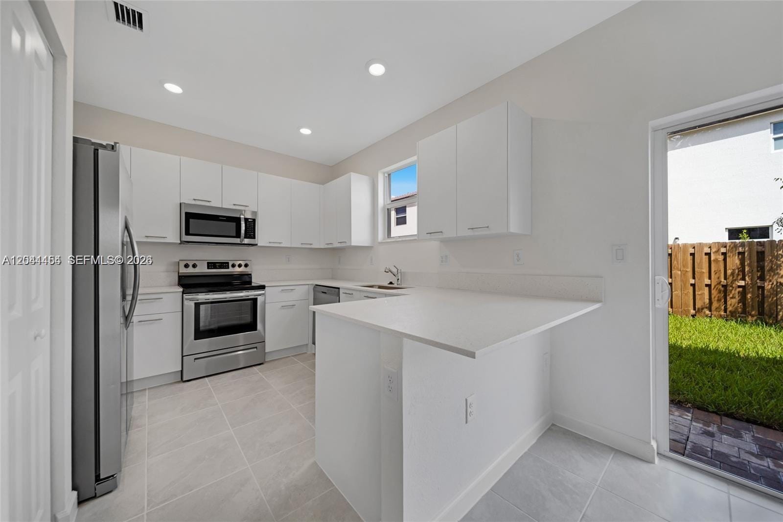 12620 NW 23rd Place, Miami, FL 33167 photo 14