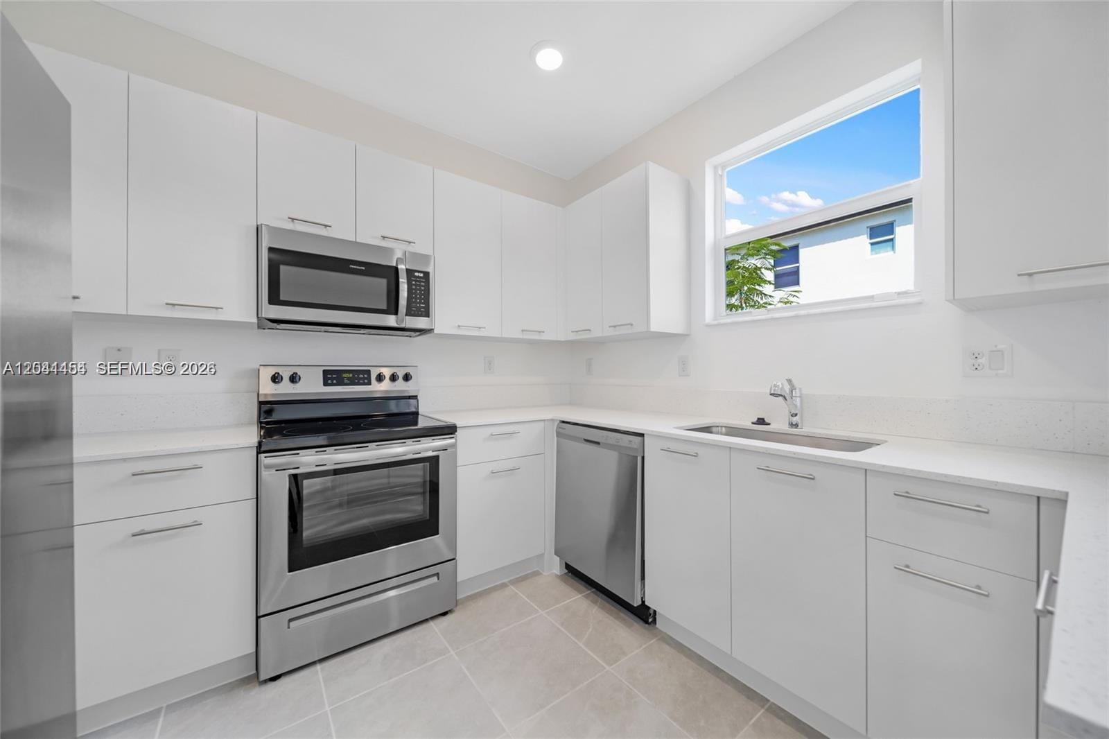 12620 NW 23rd Place, Miami, FL 33167 photo 15