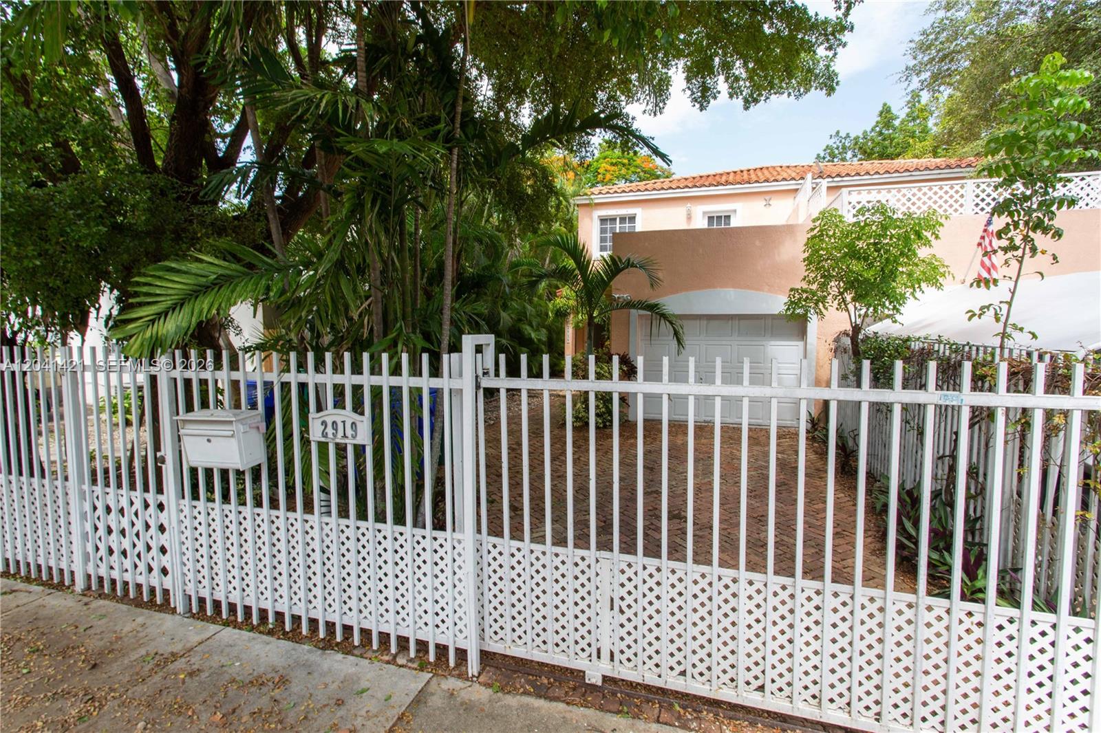 2919 Virginia Street, Miami, FL 33133, Miami