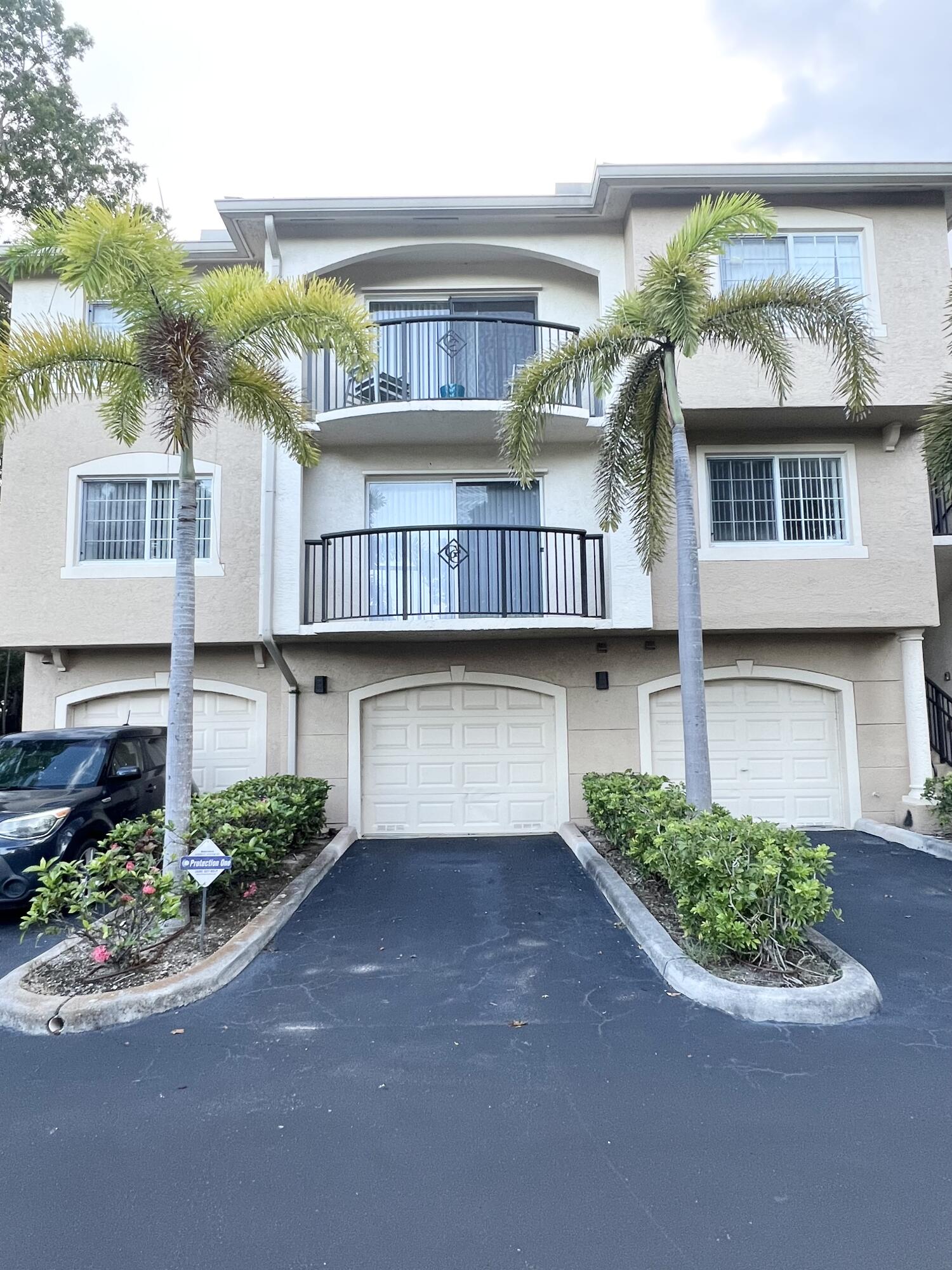 1100 Crestwood Court S 1103, Royal Palm Beach, FL 33411, Royal Palm Beach