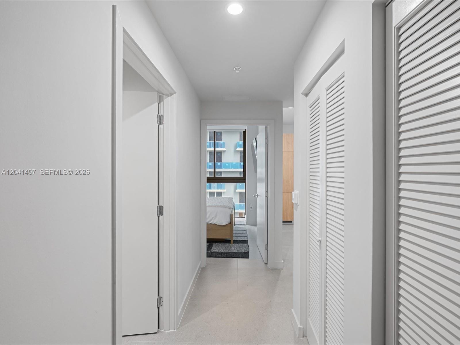 11 NE 6th Street 807 — photo 8