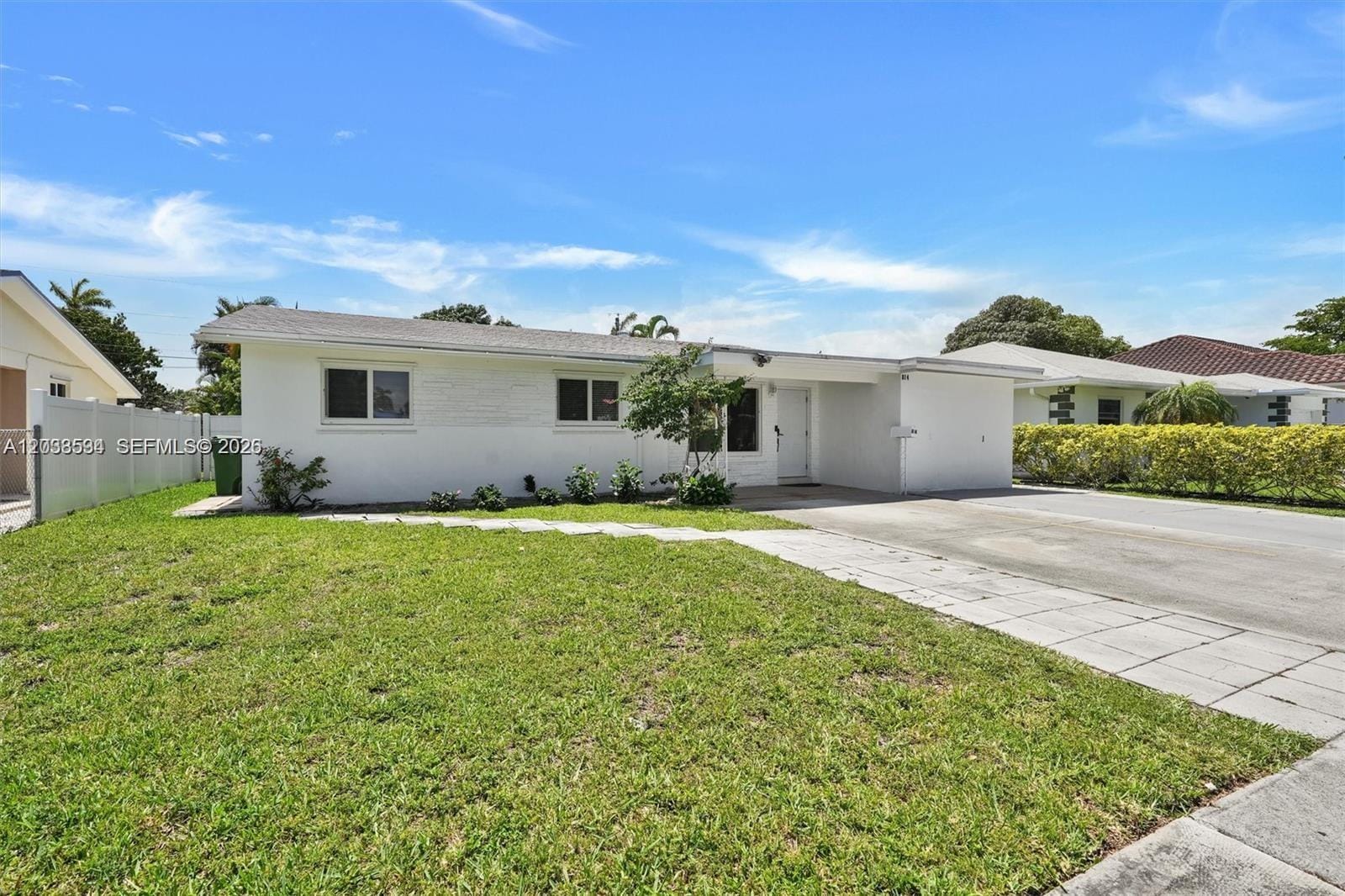 814 NE 4th Street, Hallandale Beach, FL 33009 photo 15