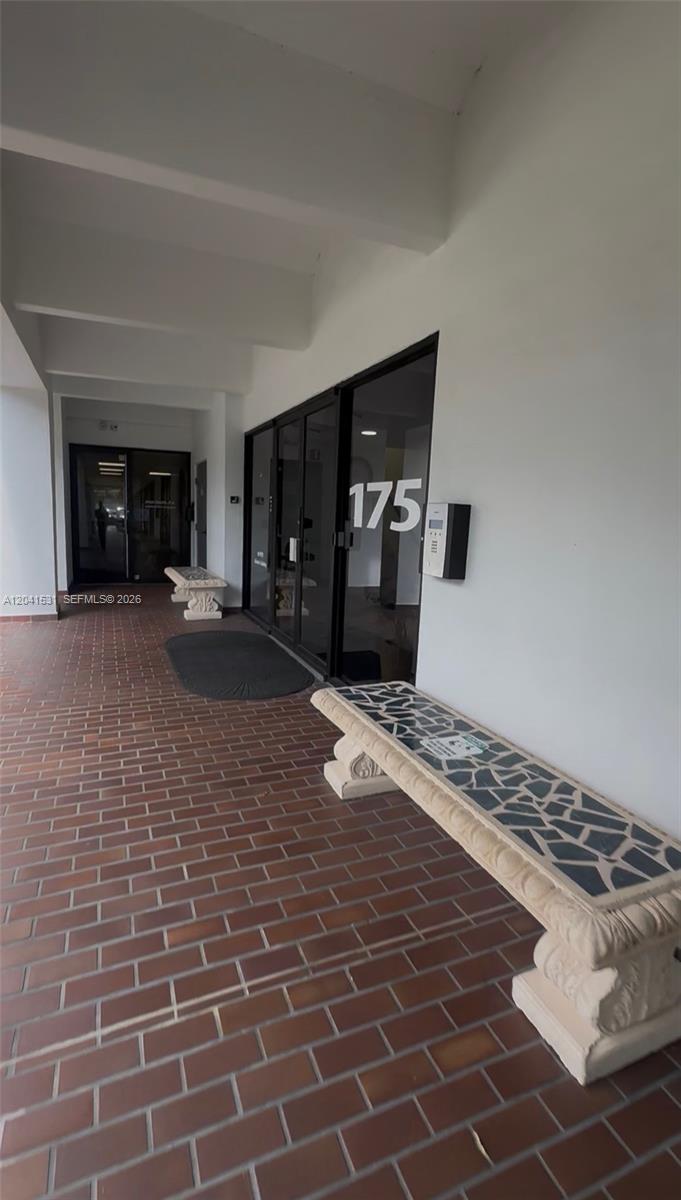 175 Fontainebleau Boulevard, Miami, FL 33172, Miami
