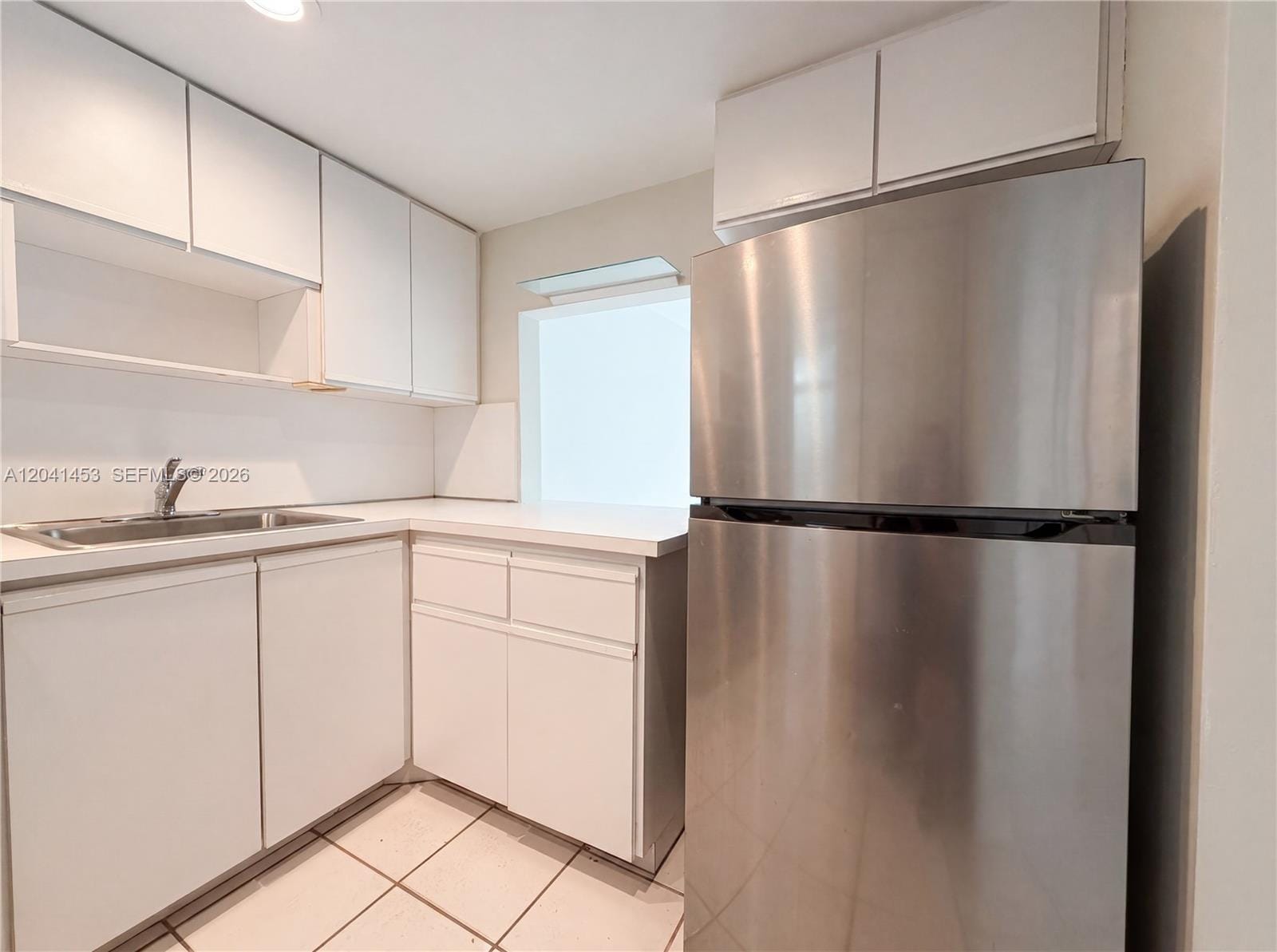 200 Galen Drive 202, Key Biscayne, FL 33149 photo 2