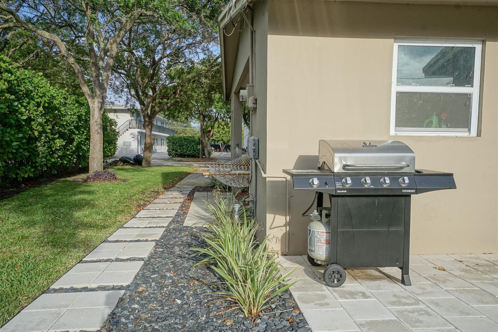 1634 NE 3rd Avenue, Delray Beach, FL 33444 photo 27