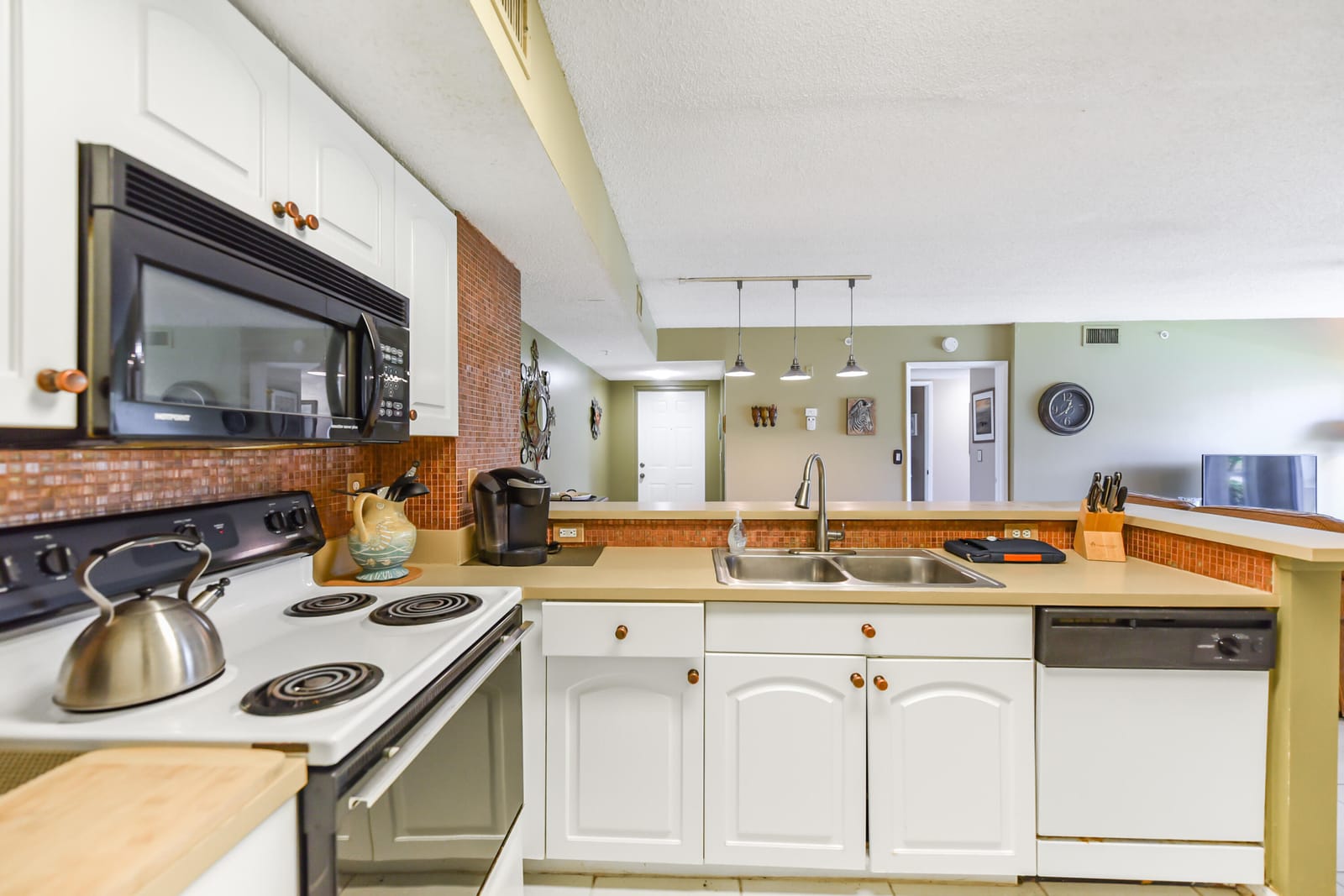 1590 S 42nd Circle 106, Vero Beach, FL 32967 photo 26