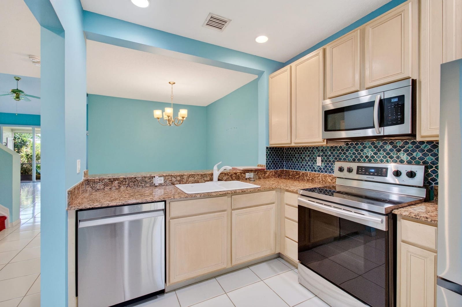 6374 Park Lake Circle, Boynton Beach, FL 33437 photo 16