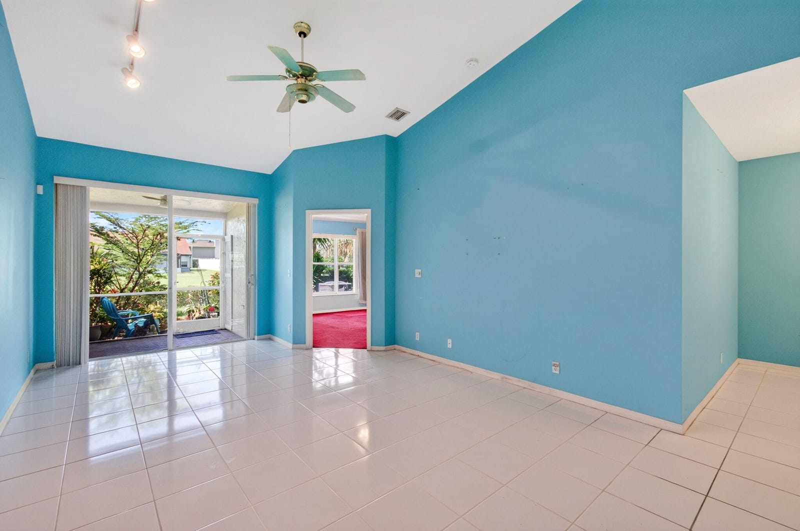 6374 Park Lake Circle, Boynton Beach, FL 33437 photo 9