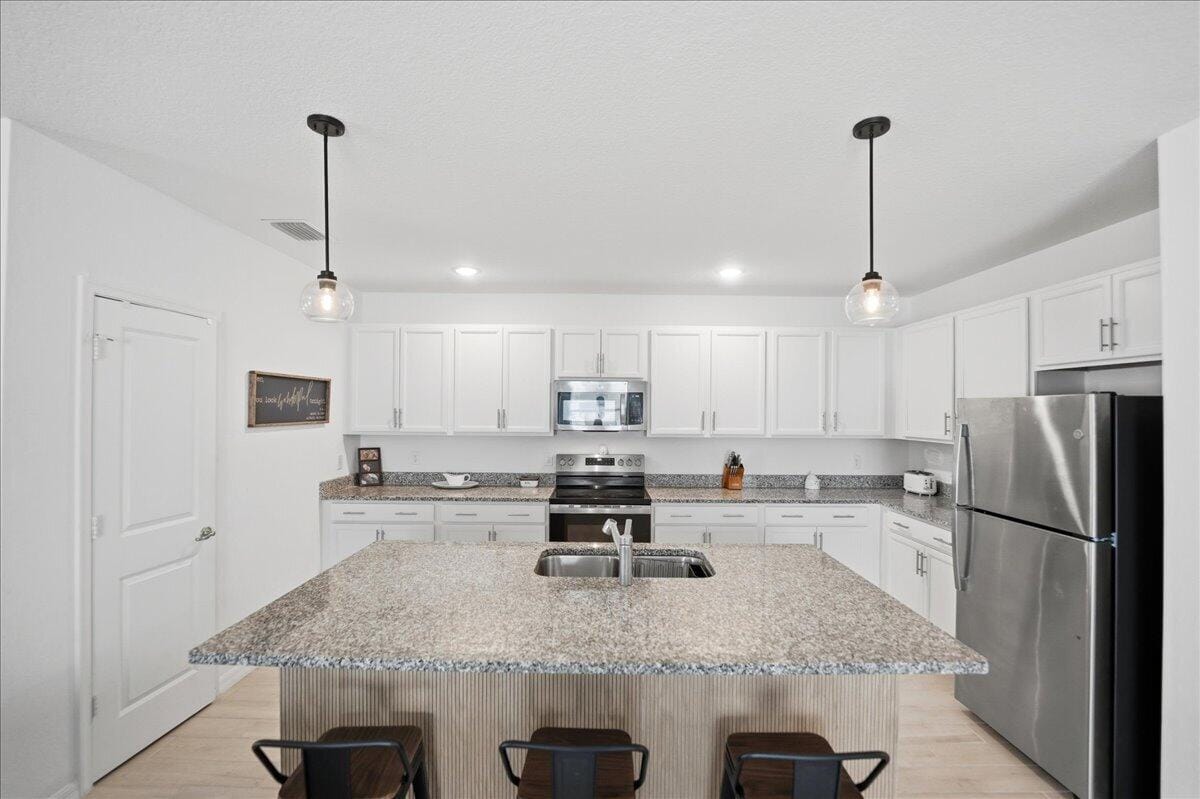 4565 SW Scope Street — photo 11