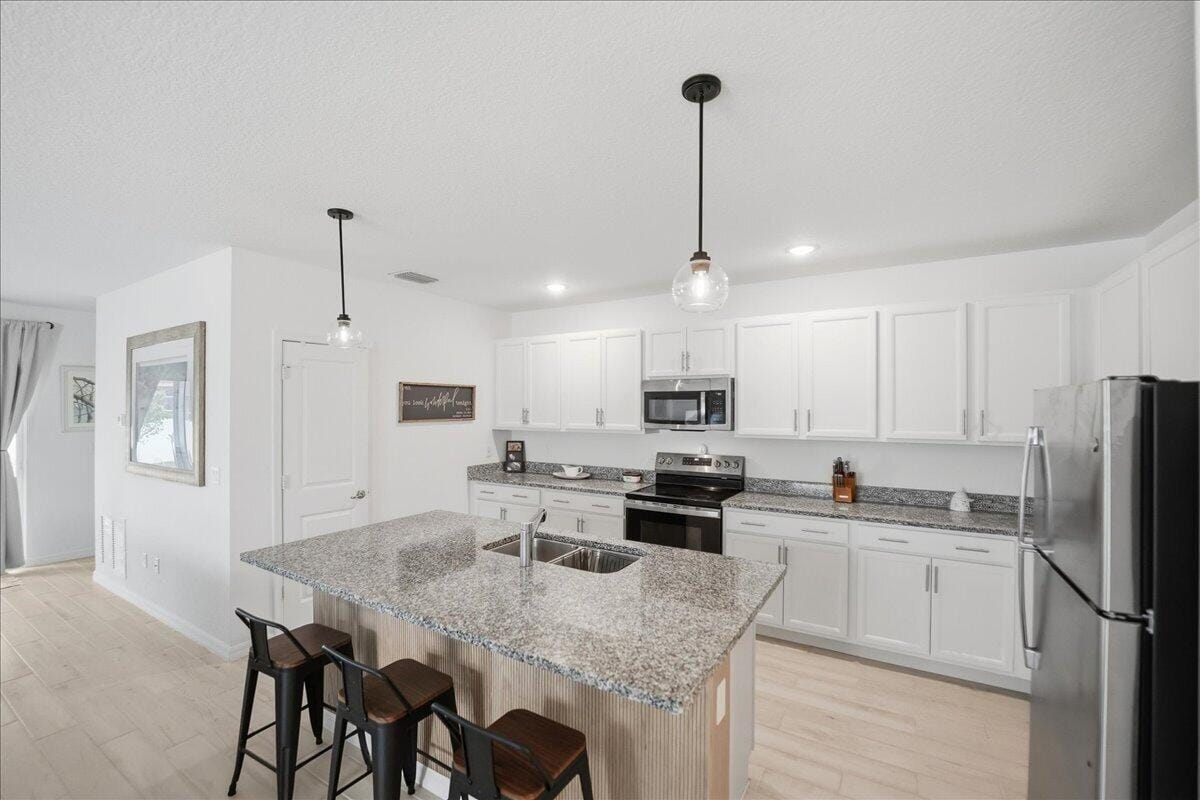 4565 SW Scope Street — photo 12
