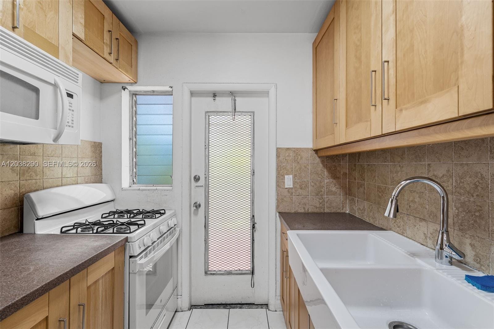 7840 Harding Avenue 3, Miami Beach, FL 33141 photo 14