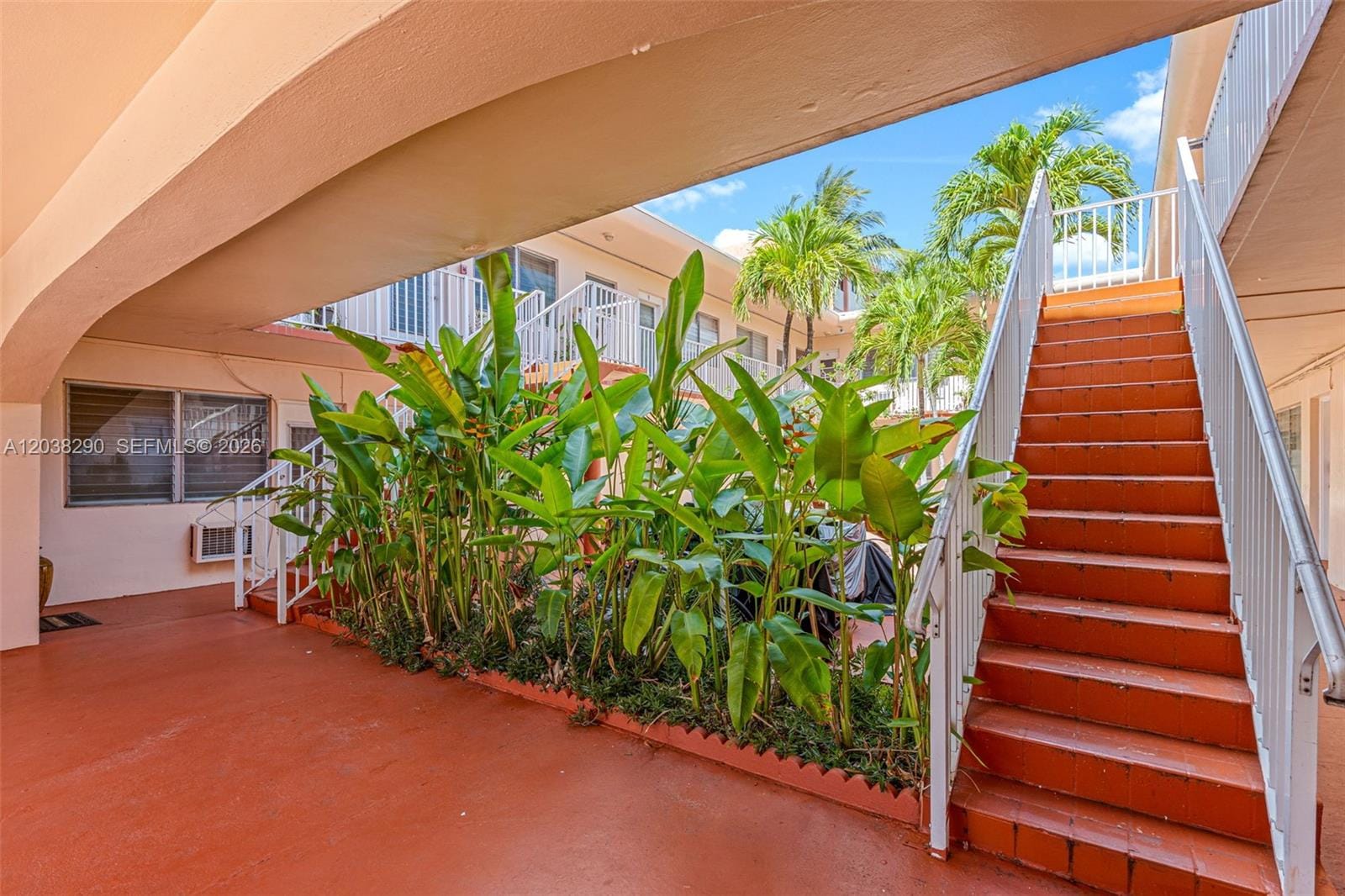 7840 Harding Avenue 3, Miami Beach, FL 33141 photo 4