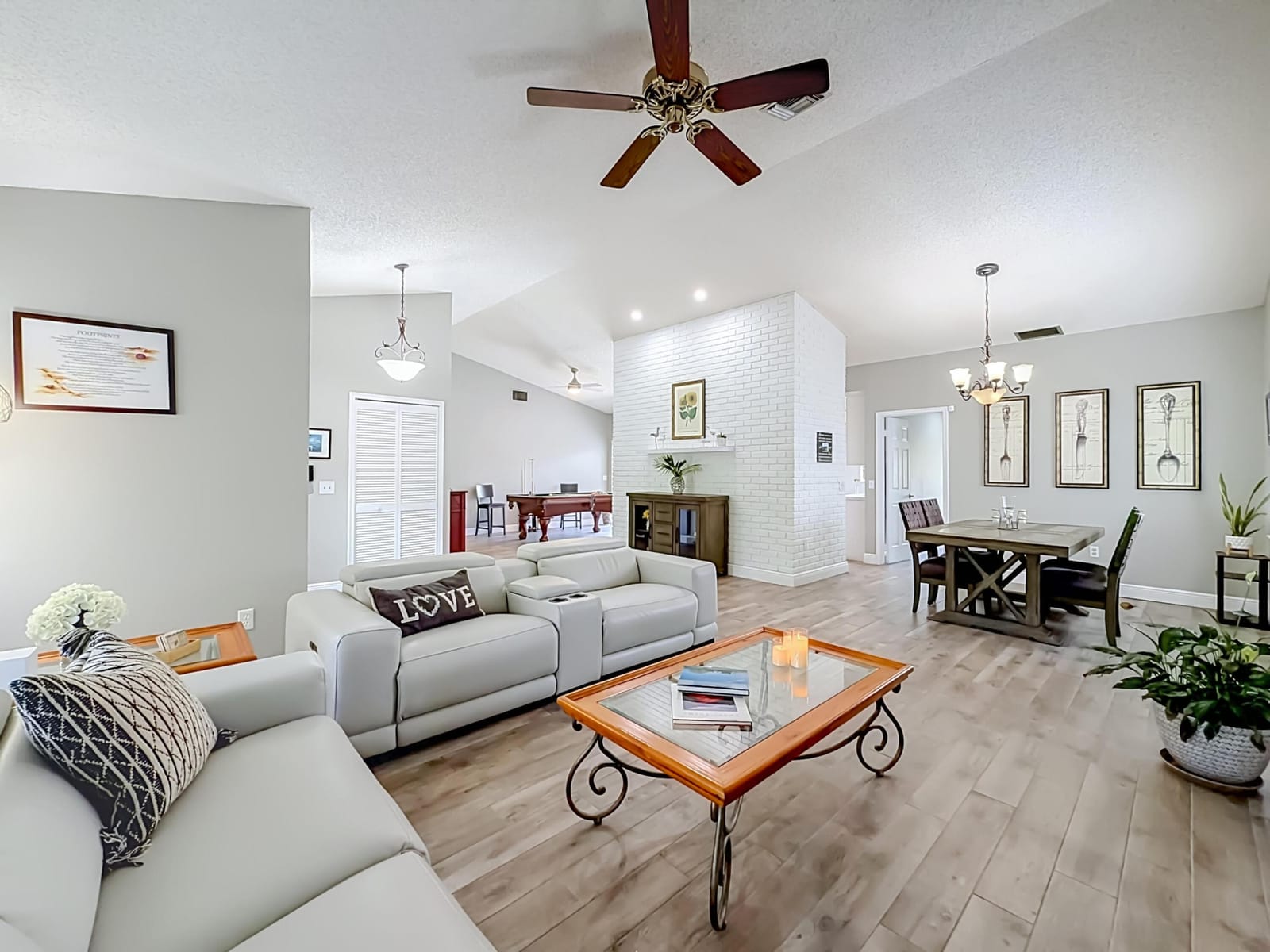 16751 Redwood Way — photo 4
