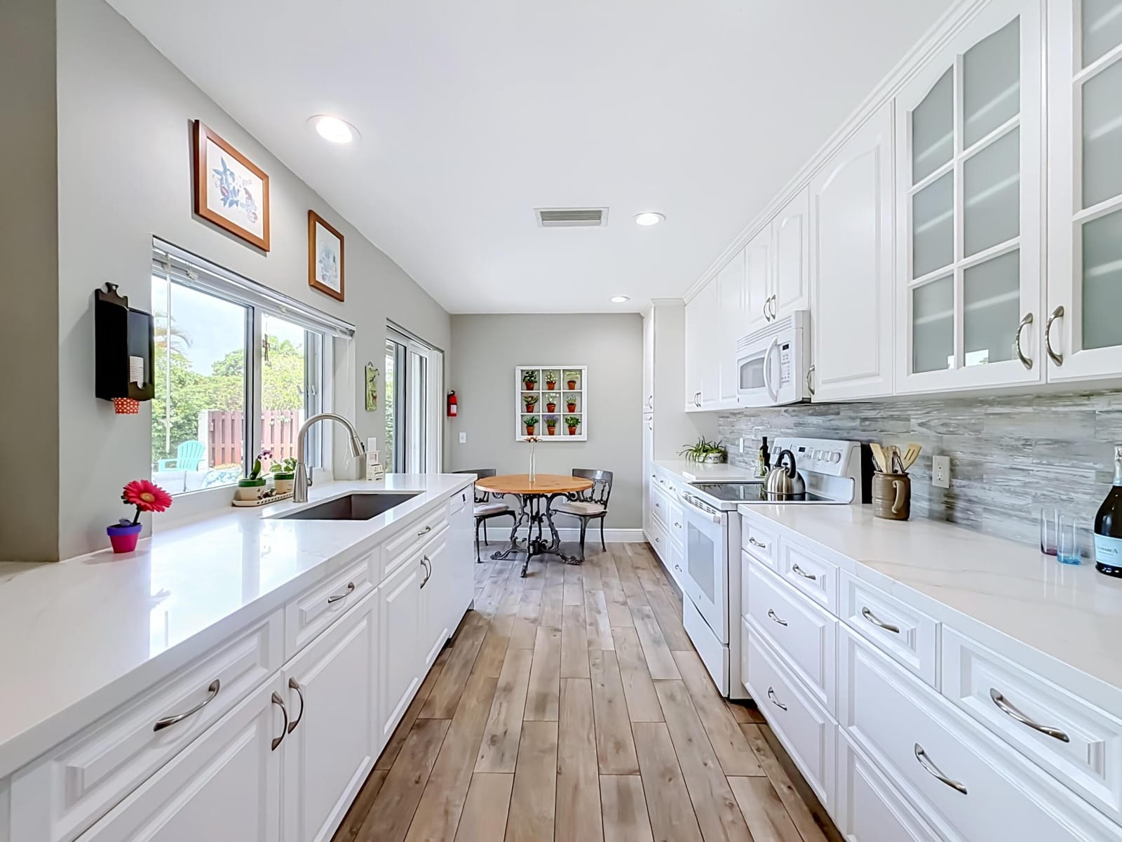 16751 Redwood Way — photo 5