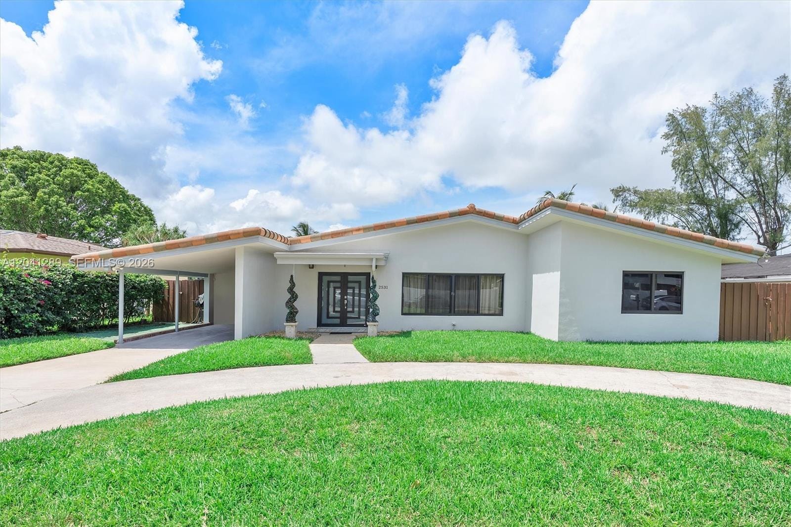 2531 NE 195th Street, Miami, FL 33180 photo 5