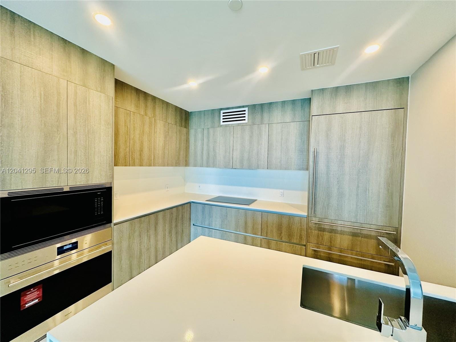 17550 Collins Avenue 803, Sunny Isles Beach, FL 33160 photo 16