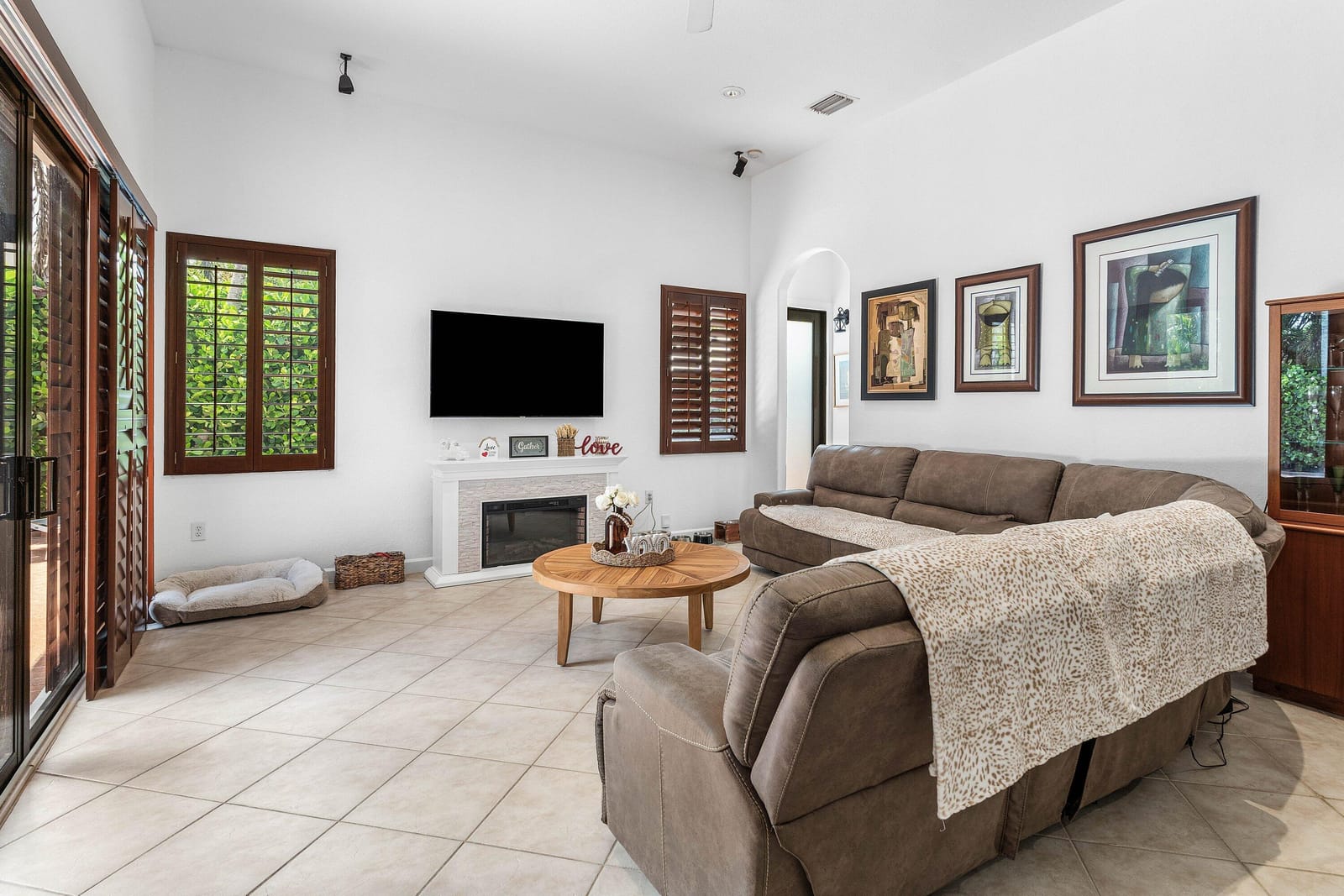 876 NW 123rd Drive, Coral Springs, FL 33071 photo 13