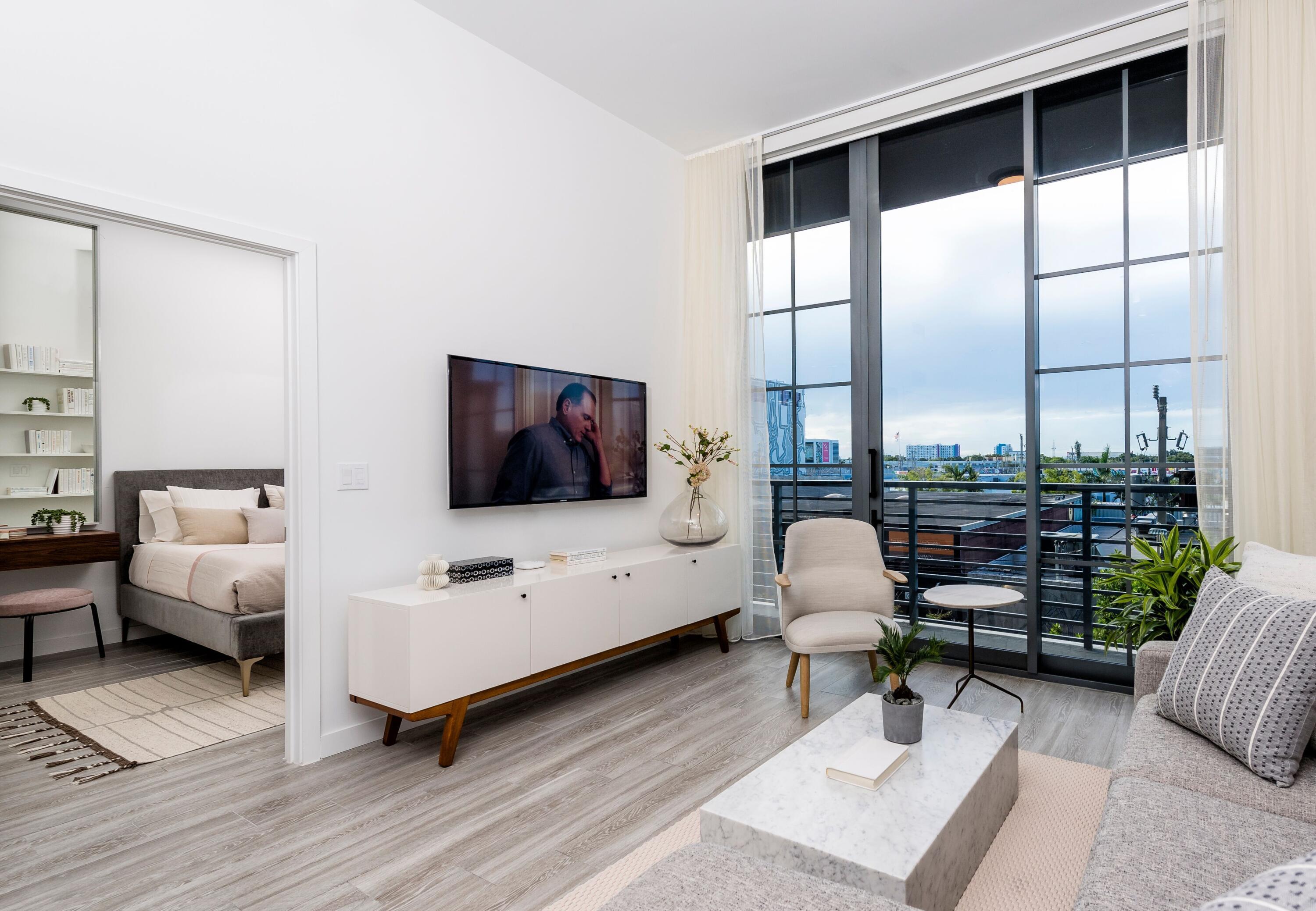 240 NW 25th Street 720, Miami, FL 33127, Miami