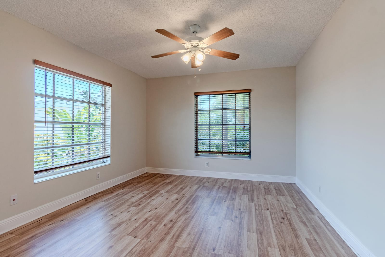 2161 NE 68th Street 332, Fort Lauderdale, FL 33308 photo 8
