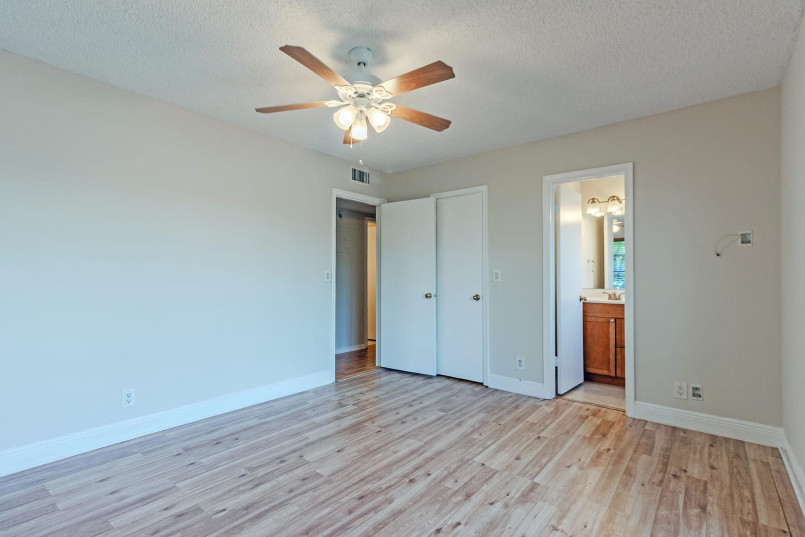 2161 NE 68th Street 332, Fort Lauderdale, FL 33308 photo 9