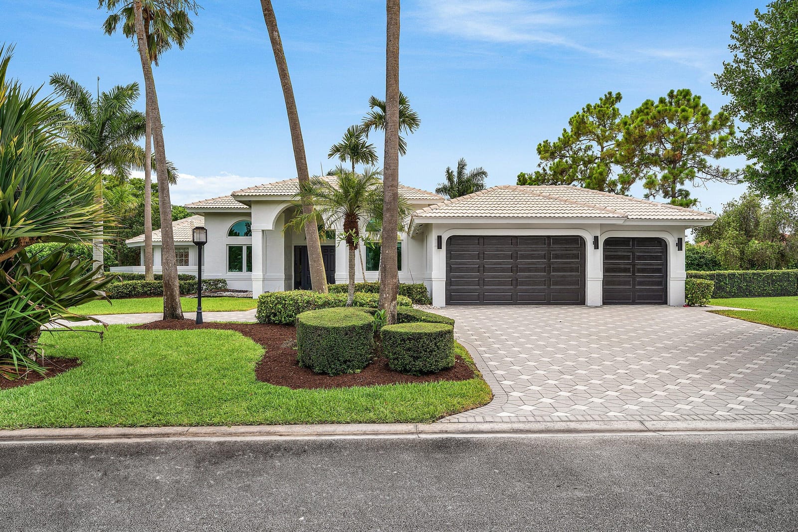 8204 NW 63rd Court, Parkland, FL 33067 photo 2