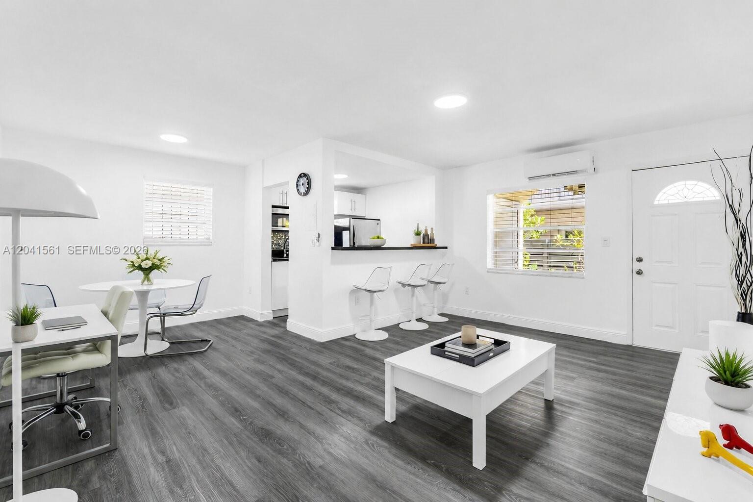734 Meridian Avenue 3, Miami Beach, FL 33139, Miami Beach